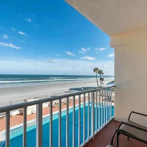 super-8-daytona-beach-oceanfront-32118.thedaytonabeachhotels.com/