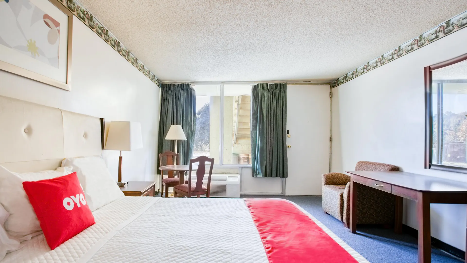 **  Oyo Hotel Petersburg Va - Templeton United States