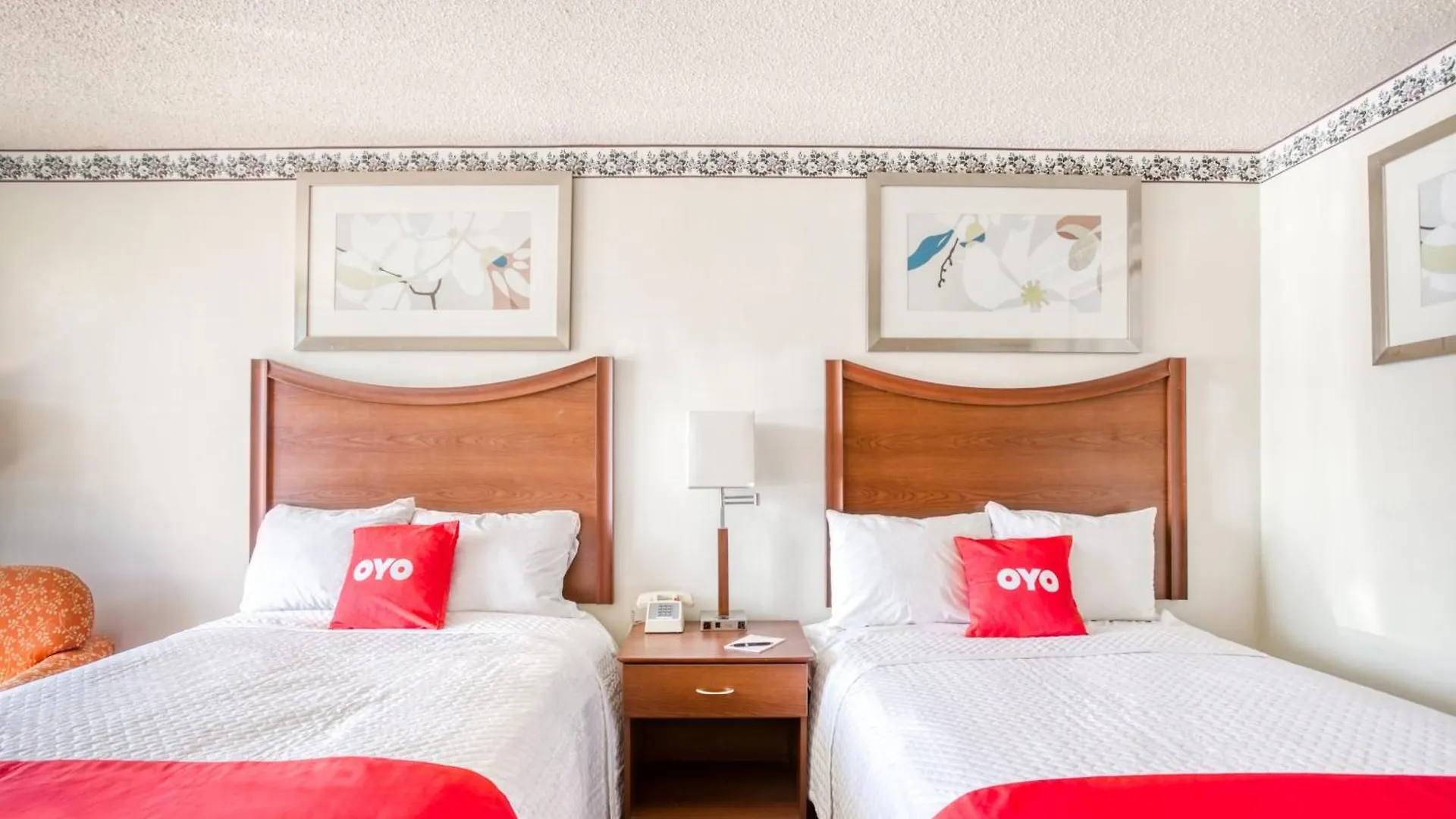 **  Oyo Hotel Petersburg Va - Templeton United States